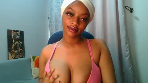 Snapshot of sexy_sweetcandy chatting on 10, 10, 2025 sexy sweetcandy online show from 10, 10, 2025