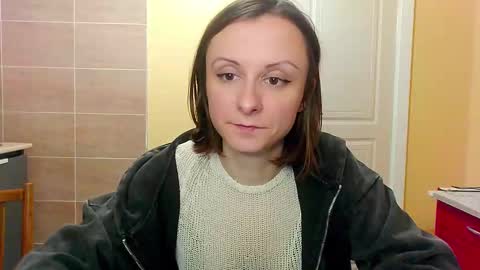 Snapshot of sexy_wise_kind chatting on 5, 10, 2025 Mandy Green online show from 5, 10, 2025