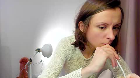 Snapshot of sexy_wise_kind chatting on 21, 10, 2025 Mandy Green online show from 21, 10, 2025