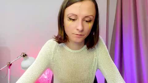 Snapshot of sexy_wise_kind chatting on 28, 11, 2025 Mandy Green online show from 28, 11, 2025