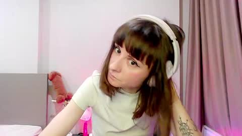 Snapshot of sexy_wise_kind chatting on 15, 5, 2026 Mandy Green online show from 15, 5, 2026