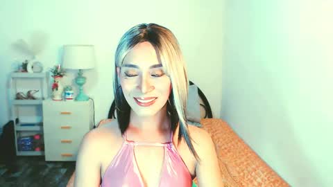 Snapshot of sexy_yllona chatting on 8, 6, 2026 sexy_yllona online show from 8, 6, 2026