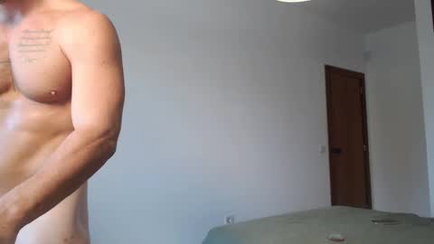 Snapshot of sexyandmarried chatting on 16, 10, 2025 sexyandmarried online show from 16, 10, 2025