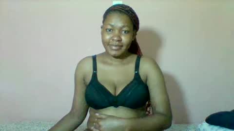 Snapshot of sexyapple2002 chatting on 18, 12, 2025 sexyapple2002 online show from 18, 12, 2025