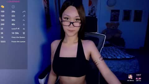 Snapshot of sexyasian_lady chatting on 1, 7, 2026 Chloe online show from 1, 7, 2026