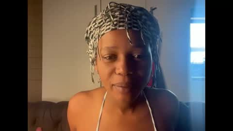 sexyasszeeee online show from 4, 2, 2026