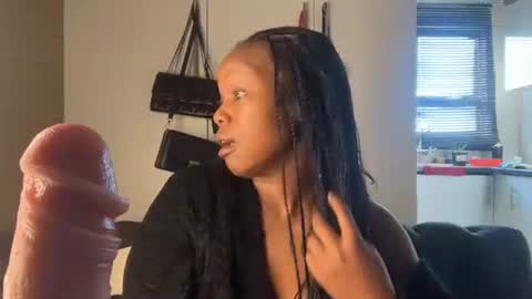 sexyasszeeee online show from 10, 5, 2026