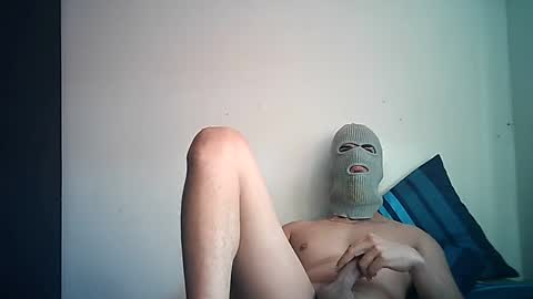 Snapshot of sexyatrevidoo chatting on 22, 1, 2025 SesyMen online show from 22, 1, 2025