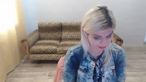Snapshot of sexybeatriice chatting on 9, 12, 2024 sexybeatriice online show from 9, 12, 2024
