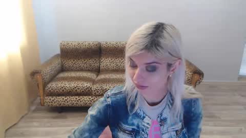 Snapshot of sexybeatriice chatting on 10, 12, 2024 sexybeatriice online show from 10, 12, 2024