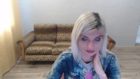 Snapshot of sexybeatriice chatting on 10, 12, 2024 sexybeatriice online show from 10, 12, 2024