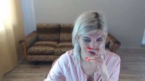 Snapshot of sexybeatriice chatting on 12, 1, 2025 sexybeatriice online show from 12, 1, 2025