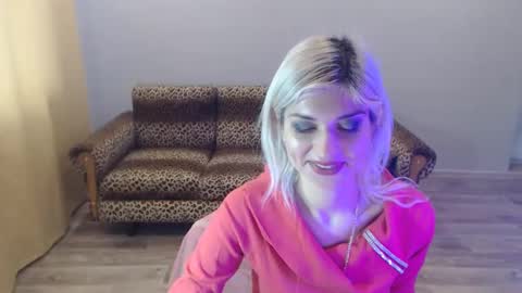 Snapshot of sexybeatriice chatting on 1, 2, 2025 sexybeatriice online show from 1, 2, 2025