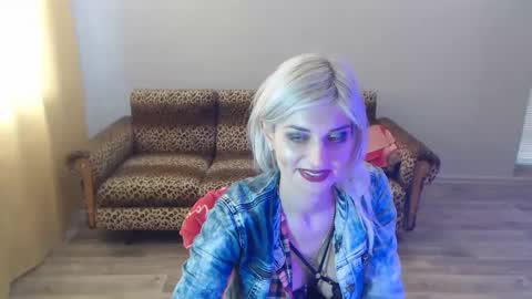 Snapshot of sexybeatriice chatting on 16, 2, 2025 sexybeatriice online show from 16, 2, 2025