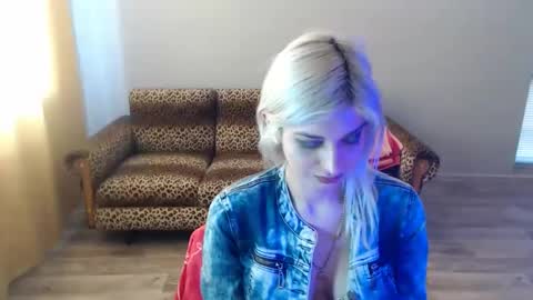 Snapshot of sexybeatriice chatting on 27, 2, 2025 sexybeatriice online show from 27, 2, 2025