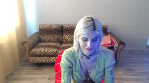 Snapshot of sexybeatriice chatting on 8, 3, 2025 sexybeatriice online show from 8, 3, 2025