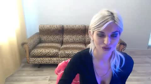 sexybeatriice online show from 30, 9, 2025