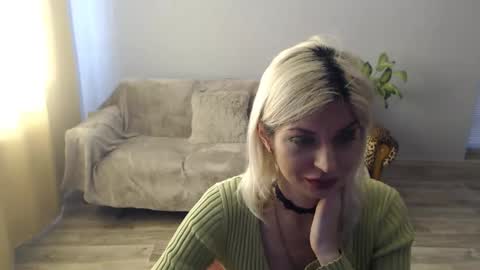 Snapshot of sexybeatriice chatting on 10, 3, 2026 sexybeatriice online show from 10, 3, 2026