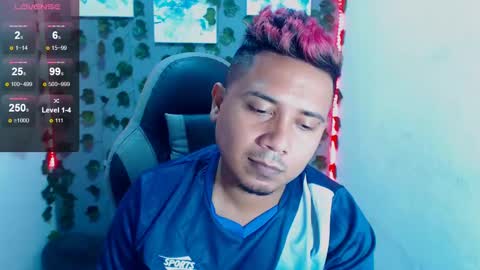 Snapshot of sexyblackboy_cum chatting on 6, 1, 2025 Jonas Cum BARBER IN TRAINING online show from 6, 1, 2025