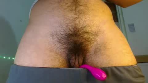 Snapshot of sexyboy_bigclit chatting on 1, 10, 2025 Iker online show from 1, 10, 2025