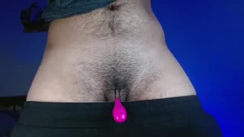 Snapshot of sexyboy_bigclit chatting on 13, 1, 2026 Iker online show from 13, 1, 2026