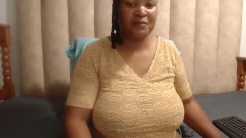 Snapshot of sexybustyxx chatting on 6, 3, 2026 sexybustyxx online show from 6, 3, 2026