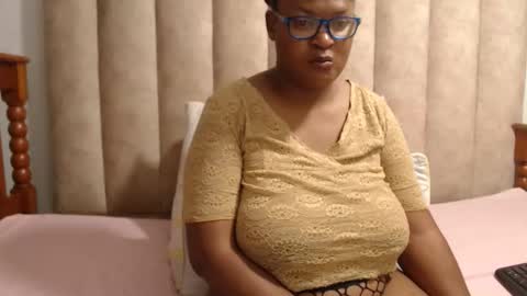 Snapshot of sexybustyxx chatting on 8, 4, 2026 sexybustyxx online show from 8, 4, 2026