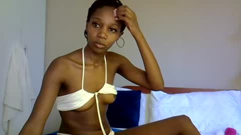 Snapshot of sexycarll9 chatting on 25, 6, 2026 Britney online show from 25, 6, 2026