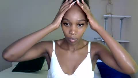 Snapshot of sexycarll9 chatting on 30, 6, 2026 Britney online show from 30, 6, 2026