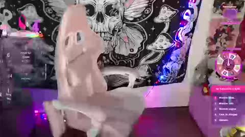 Snapshot of sexycarriie chatting on 18, 9, 2025 Carrie online show from 18, 9, 2025