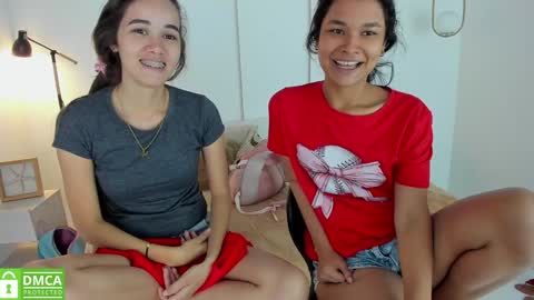 Snapshot of sexychanell_18 chatting on 15, 12, 2024 chanell and yina online show from 15, 12, 2024