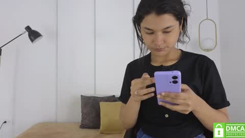 chanell and yina online show from 6, 1, 2026