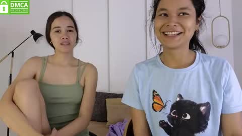 chanell and yina online show from 13, 5, 2026