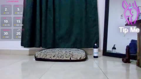 Snapshot of sexychubbyanna chatting on 28, 4, 2026 sexychubbyanna online show from 28, 4, 2026