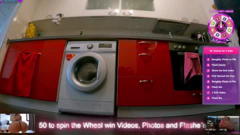 Snapshot of sexydea chatting on 12, 1, 2026 XDA online show from 12, 1, 2026