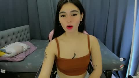 sexydollfox online show from 8, 1, 2025