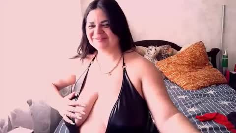 sexydollywoman online show from 9, 4, 2026