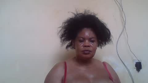 Snapshot of sexydove2 chatting on 7, 7, 2026 EMILY online show from 7, 7, 2026
