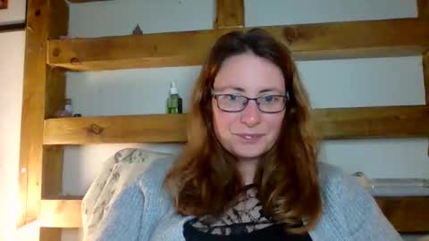 Snapshot of sexyemilyoliver chatting on 20, 4, 2026 Emily online show from 20, 4, 2026