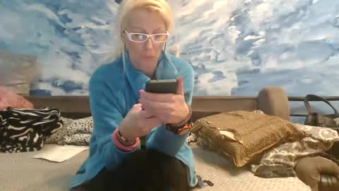 Snapshot of sexyeni chatting on 25, 2, 2025 ENI pvt moan your name WHEN I M NOT online you tell me in SNAPCHAT deal yes add me... FREE TWITTER magiconline101...... online show from 25, 2, 2025