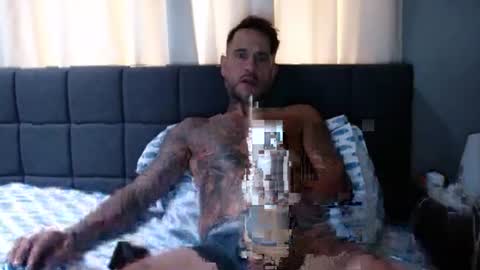 Snapshot of sexyfitdaddy chatting on 7, 7, 2026 Sexy Fit Daddy online show from 7, 7, 2026