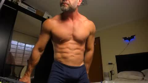 Snapshot of sexyflightz chatting on 25, 11, 2025 chris online show from 25, 11, 2025