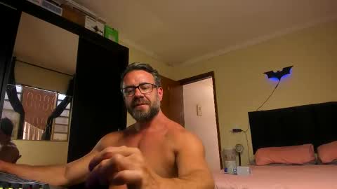 Snapshot of sexyflightz chatting on 2, 12, 2025 chris online show from 2, 12, 2025