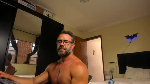 Snapshot of sexyflightz chatting on 5, 12, 2025 chris online show from 5, 12, 2025