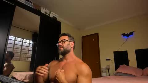 Snapshot of sexyflightz chatting on 14, 12, 2025 chris online show from 14, 12, 2025