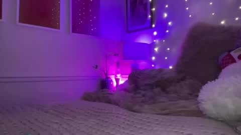 Snapshot of sexygoodvibebabe69 chatting on 4, 4, 2026 Ashley Love online show from 4, 4, 2026