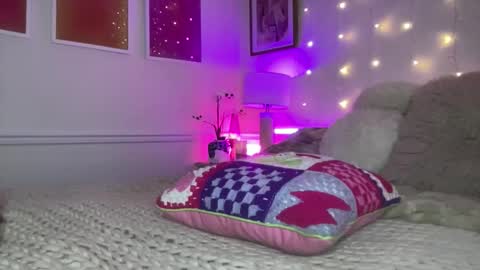 Snapshot of sexygoodvibebabe69 chatting on 23, 4, 2026 Ashley Love online show from 23, 4, 2026