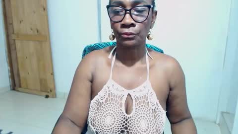 Snapshot of sexyhanny4u chatting on 10, 11, 2025 sexyhanny4u online show from 10, 11, 2025