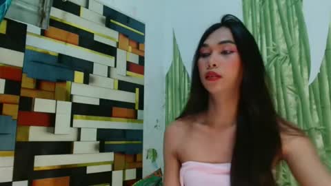 sexyhornyts4u online show from 10, 11, 2025