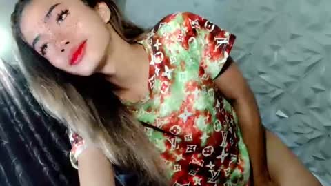 sexyhotbabe18 online show from 2, 12, 2024